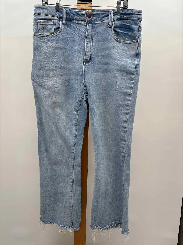 women's trendy pantsRisen Women's Size 15 Blue Solid Jeans