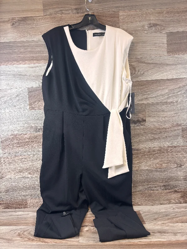 women's jumpsuits for stylish and functional fashionJumpsuit By Andrew Marc In Black & White, Size: Xl